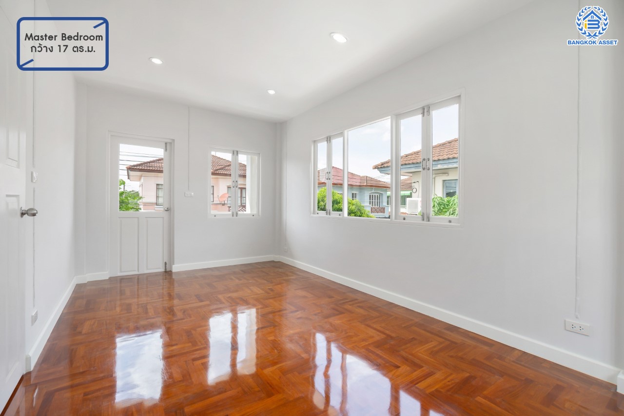 บ้านมือสองตกแต่งใหม่ ม.ปาริชาต ปิ่นเกล้า-พุทธมณฑลสาย4 แบรนด์ LH เนื้อที่ 51.2 ตร.ว. ฟังก์ชันครบ 3 ห้องนอน 2 ห้องน้ำ 1 ห้องอเนกประสงค์ 1 ที่จอดรถ บนทำเลศักยภาพ เชื่อมสู่ทางคู่ขนานลอยฟ้าบรมราชชนนี ใกล้ ม.มหิดล เซ็นทรัลศาลายา และรายล้อมด้วยสิ่งอำนวยความสะดวกครบครัน...